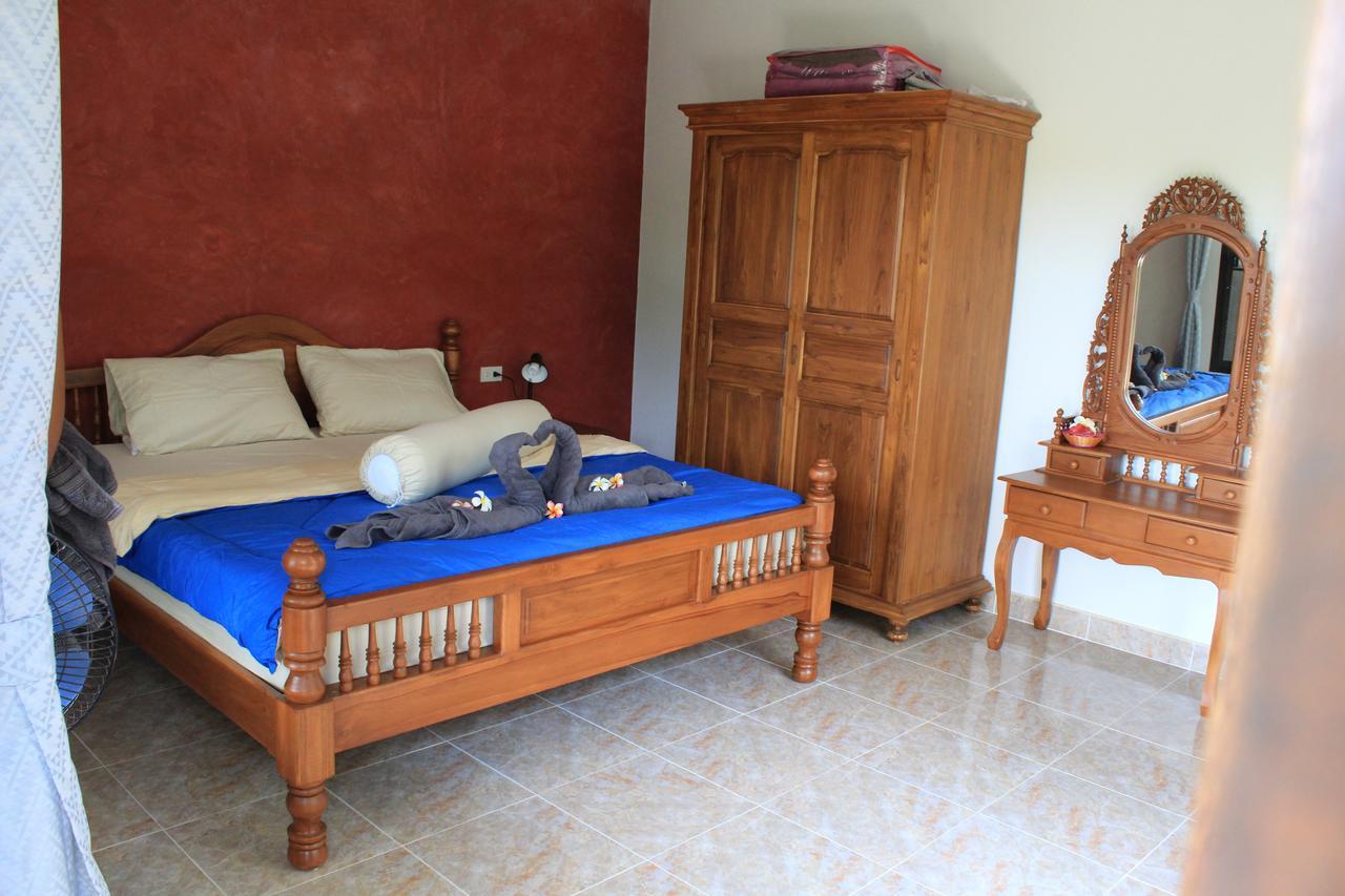 Nananuira Apartment And Room Khao Lak Eksteriør bilde